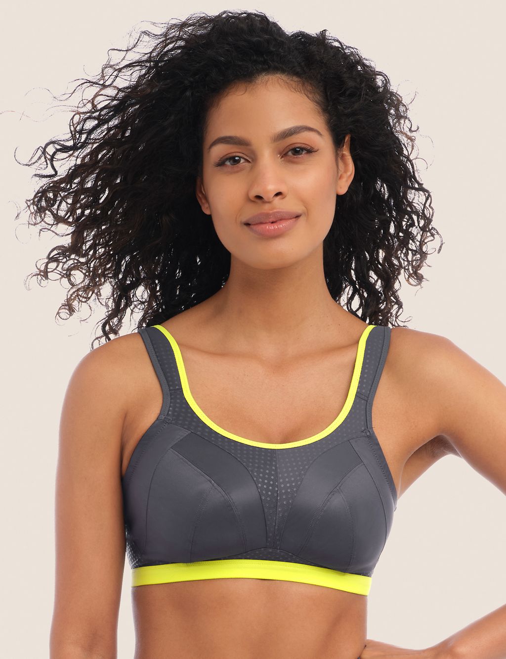 Dynamic Non Wired Sports Bra D-J 3 of 5