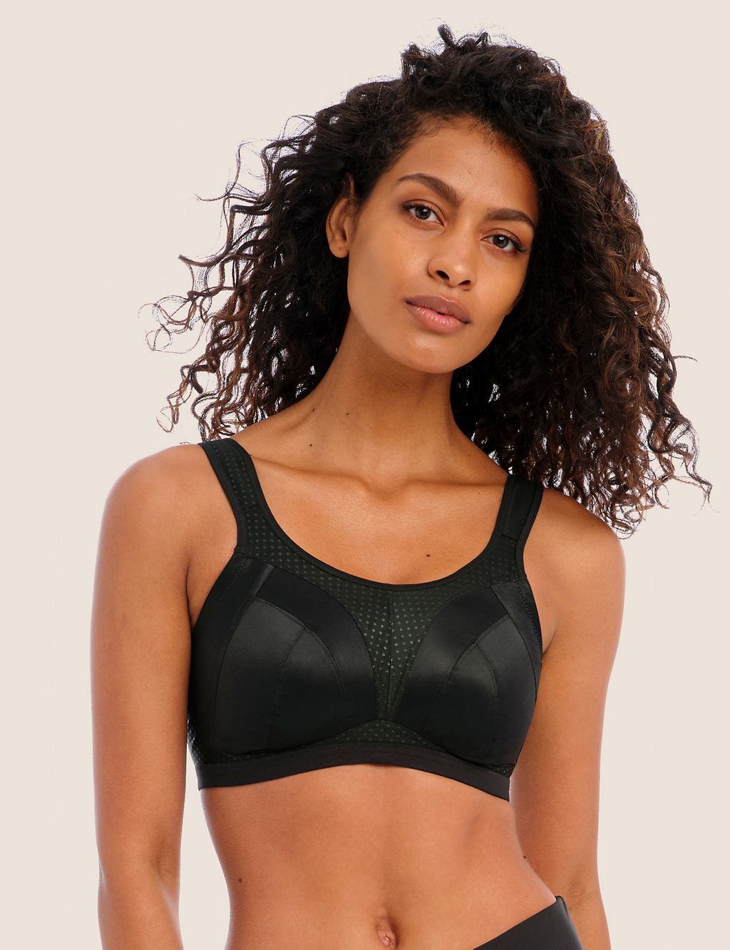 Dynamic Non Wired Sports Bra D-K 3 of 6
