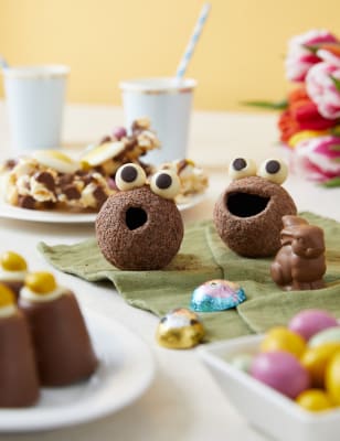 Easter Treats Gift Bag M S