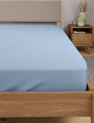Egyptian Cotton 230 Thread Count Deep Fitted Sheet Image 2 of 3
