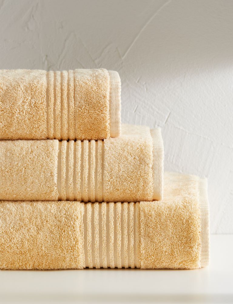 Egyptian Cotton Luxury Towel 3 of 8