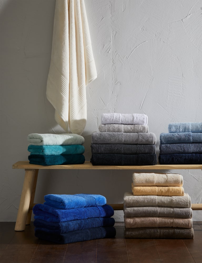 Egyptian Cotton Luxury Towel 7 of 8