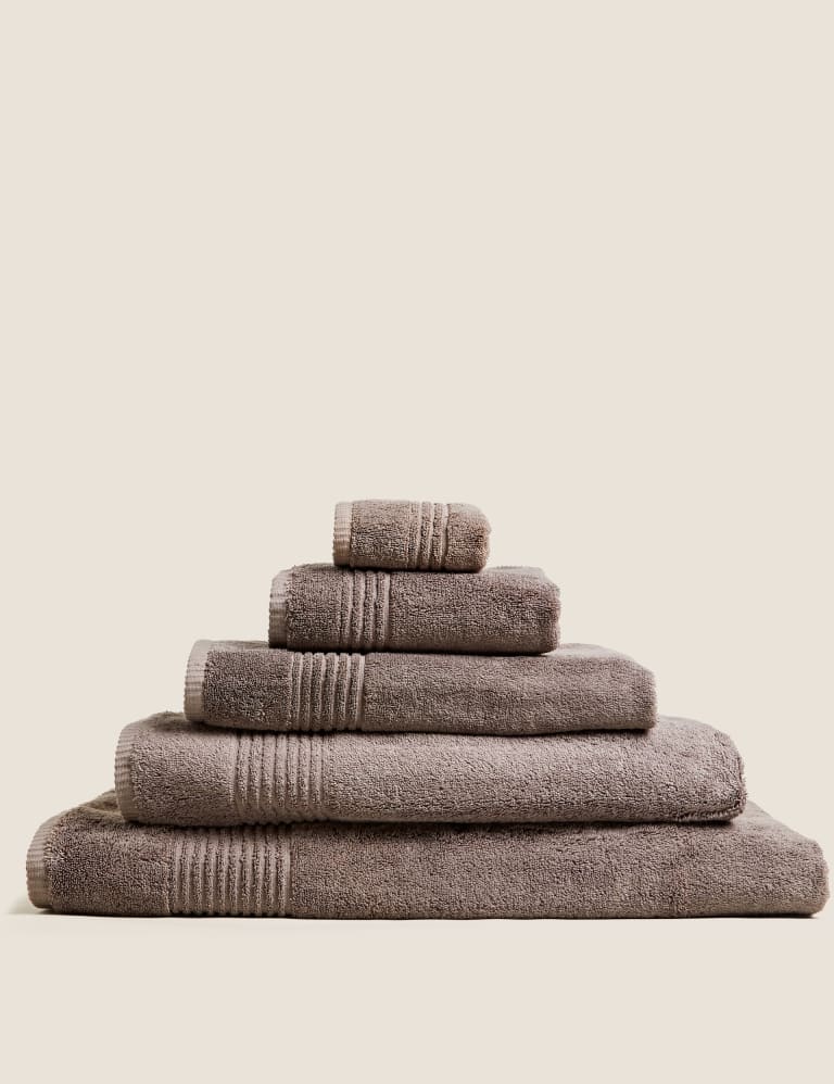 Egyptian Cotton Luxury Towel 2 of 8