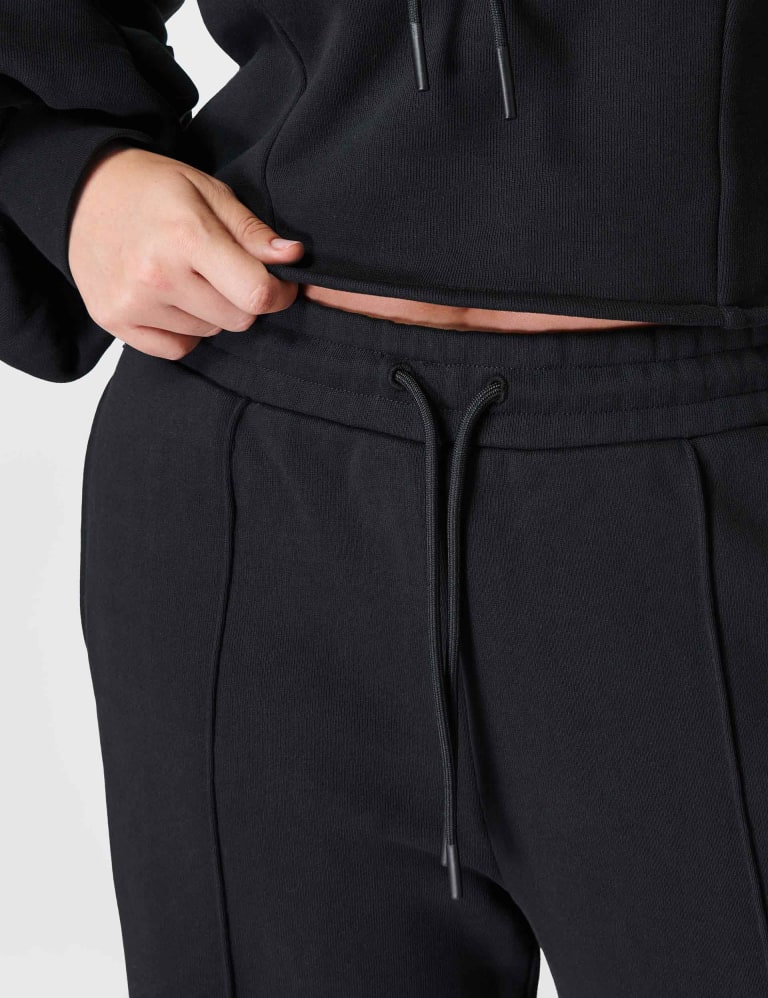 Cotton citizen joggers 2025