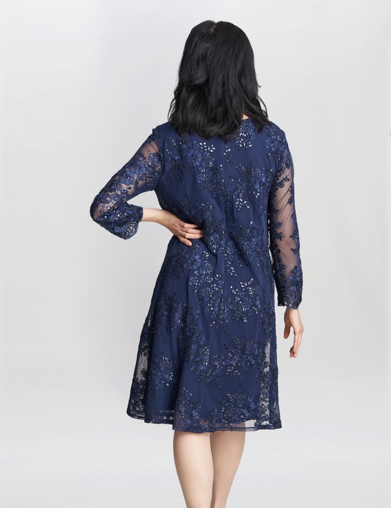 Gina bacconi blue lace dress shop
