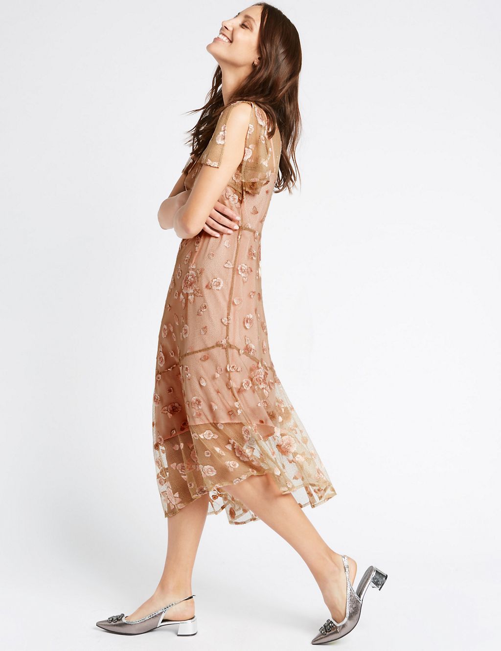 Embroidered Short Sleeve Midi Dress 2 of 5
