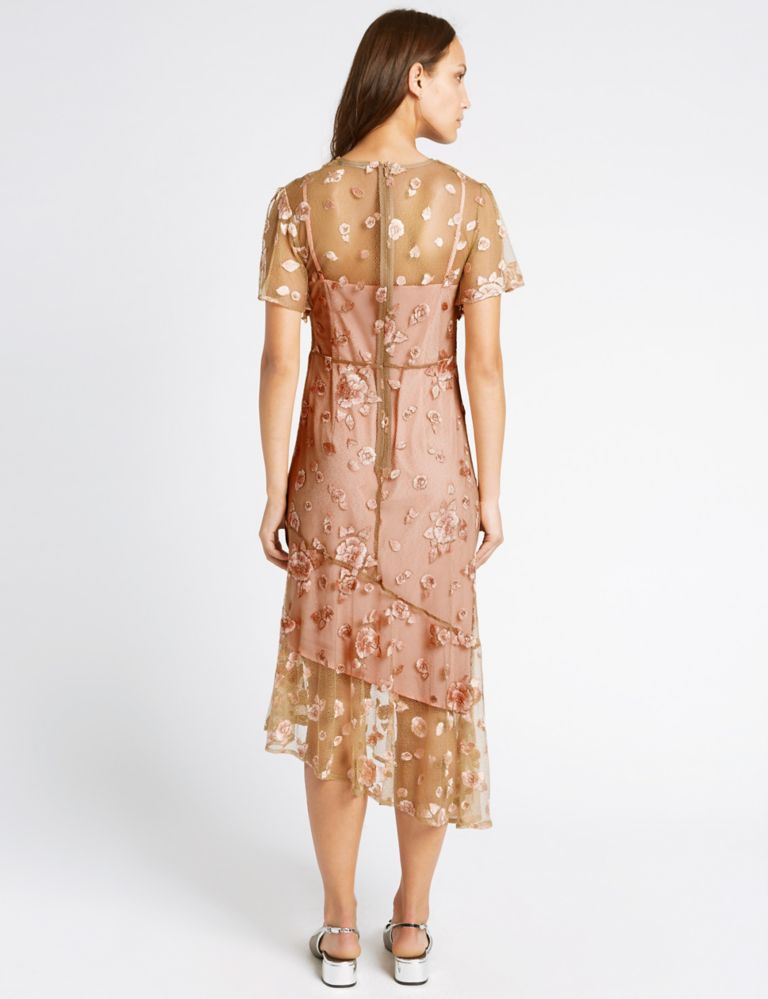 Embroidered Short Sleeve Midi Dress 4 of 5