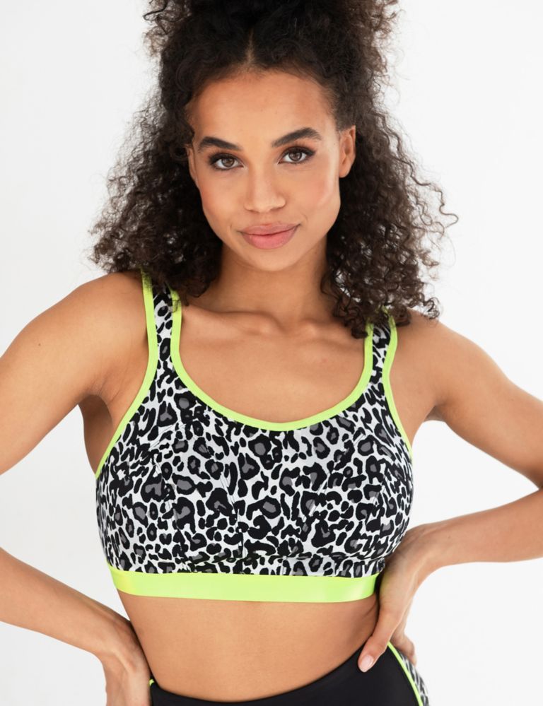 Energy Strive Non Wired Sports Bra D-FF 1 of 6
