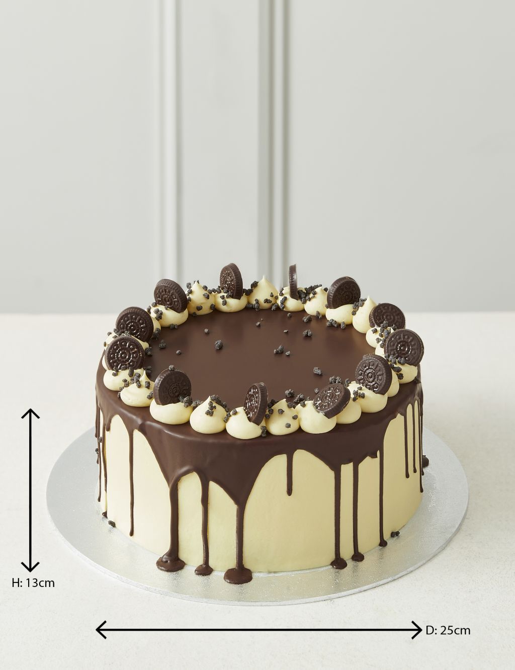 Extra Large Cookies & Cream Cake (Serves 32) 4 of 5