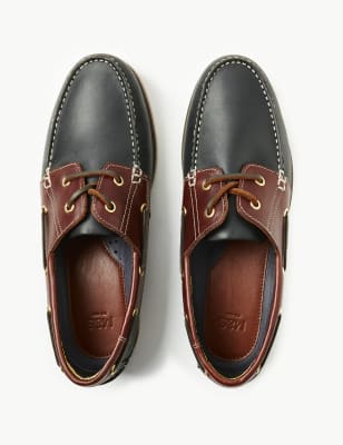 mens wide fit boat shoes