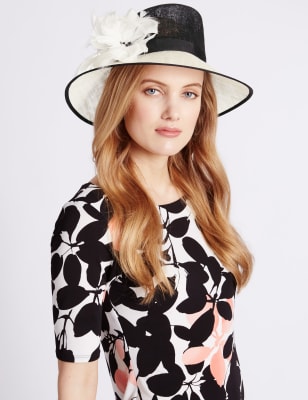 M&s store top hat