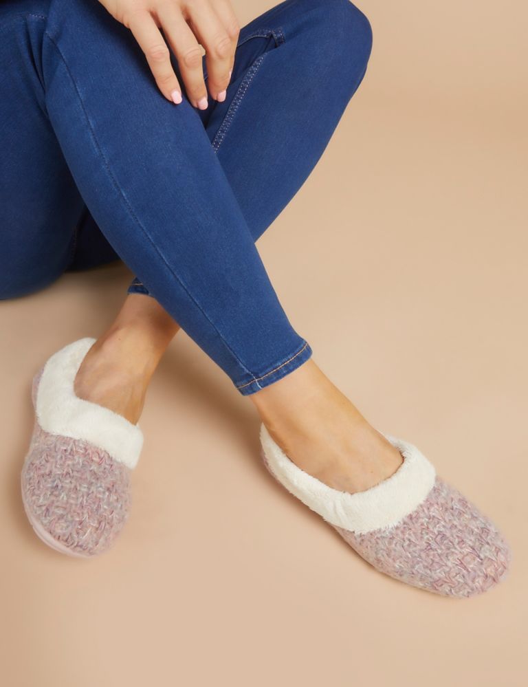 Faux Fur Lined Round Toe Slippers 1 of 6