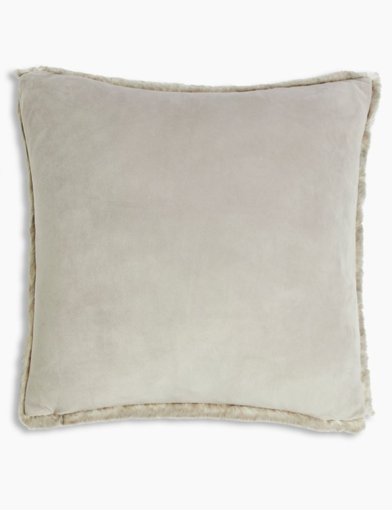 Faux Fur Luxury Cushion 2 of 5