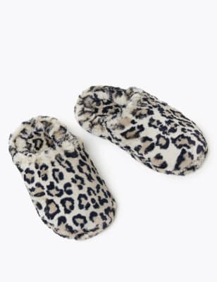 leopard print slippers