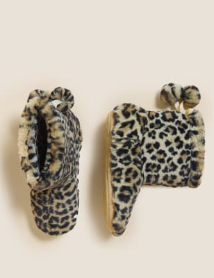 furry slipper boots uk