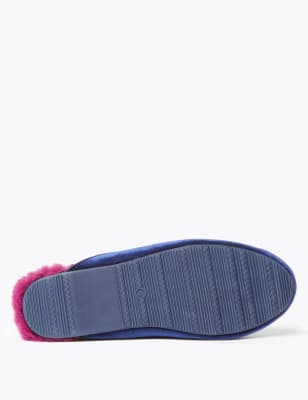 faux fur tassel mules