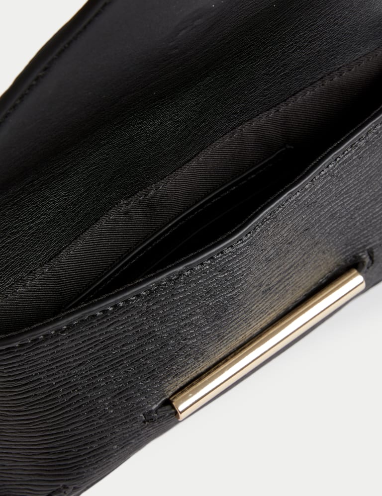 M&s clutch bags 2025