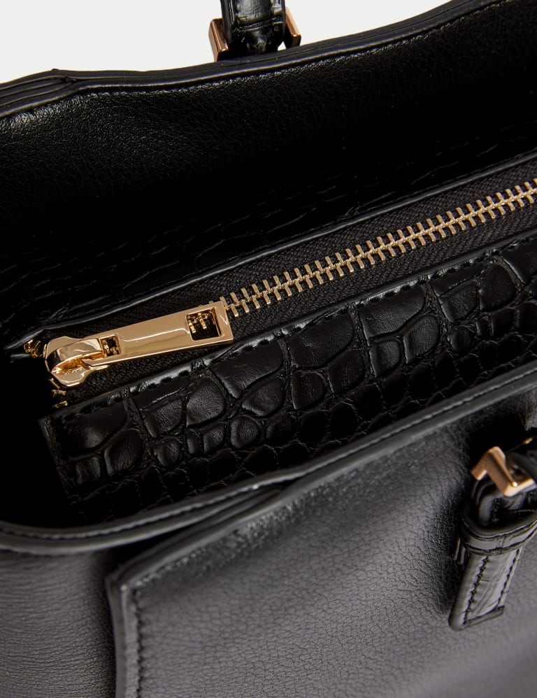 Faux leather tote with shop zipper
