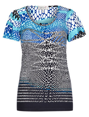 Faux Snakeskin Print Gypsy Top with Comfort Stretch Image 2 of 5