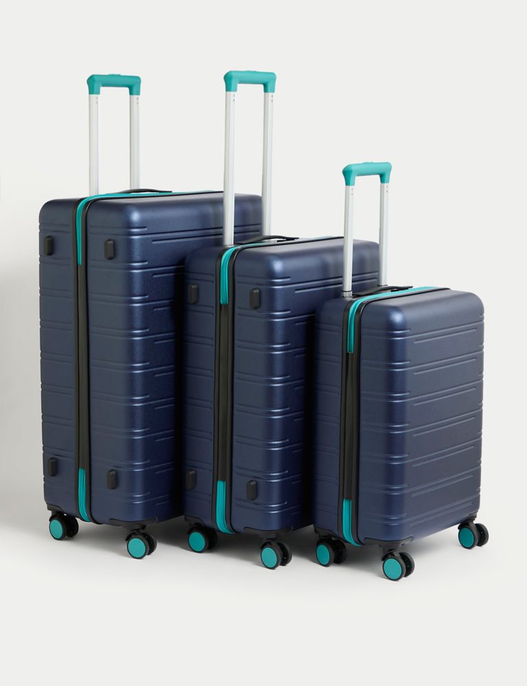Fiji 4 Wheel Hard Shell Medium Suitcase 5 of 9