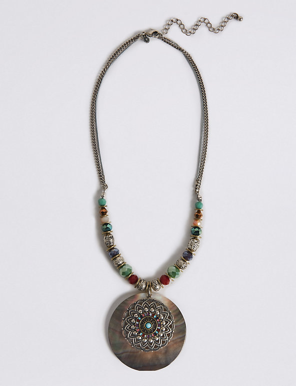 Filigree Disc Necklace Image 1 of 2
