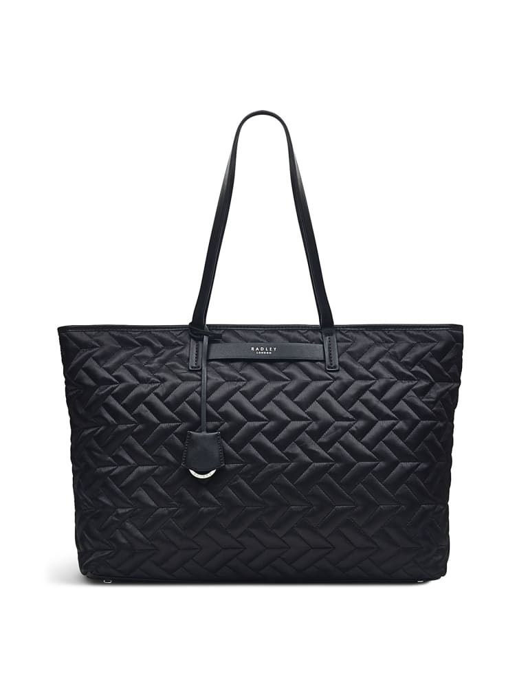 Finsbury Park Quilted Shoulder Bag