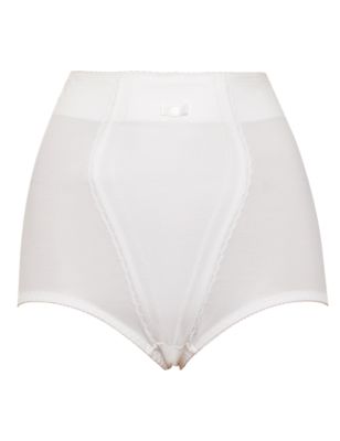 I Can't Believe It's a Girdle Maxi Control Brief White L (14) White White :  : Clothing, Shoes & Accessories
