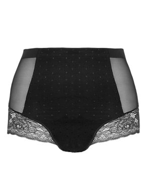 Firm Control Perfect Poise™ No VPL Full Brief Knickers Image 2 of 5