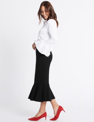 Fishtail pencil hotsell skirt outfit