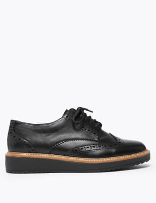 black flatform brogues