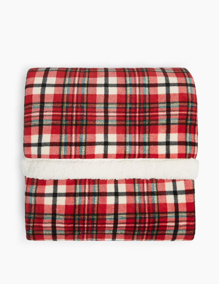 Marks and spencer throw outlet