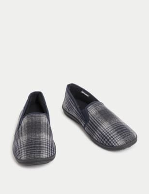 fleece lined slippers