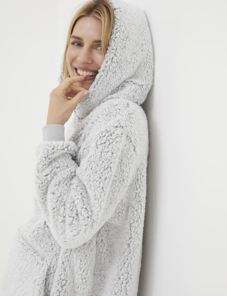 Fluffy lounge hoodie on sale