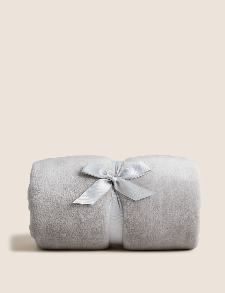 M&s fleece blanket sale