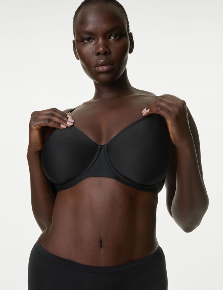 Flexifit™ Invisible Wired Full-cup Bra A-E 3 of 7