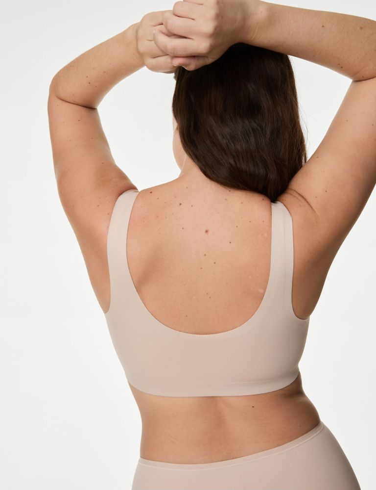 Flexifit™ Non Wired Crop Top 4 of 6