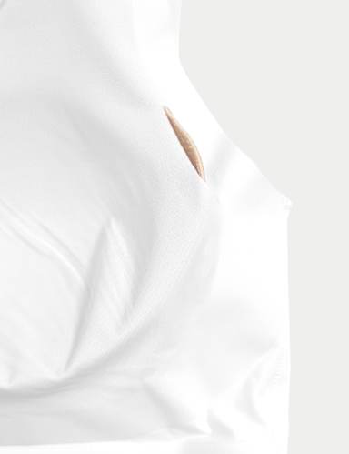 Flexifit™ Non Wired Crop Top 4 of 4