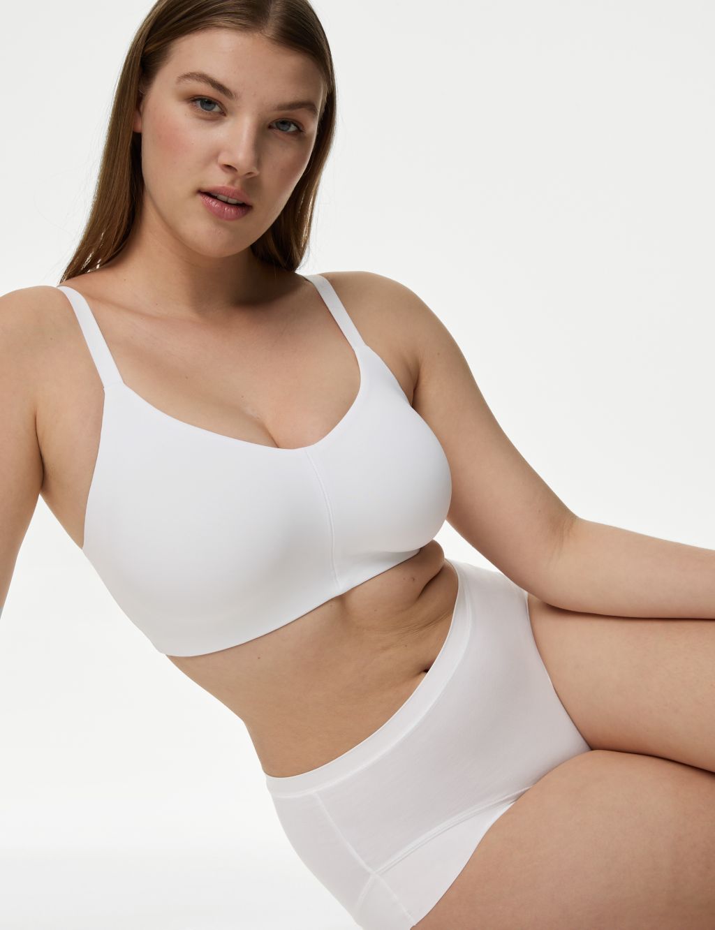 Flexifit™ Non-Wired Full Cup Bra F-H 4 of 8