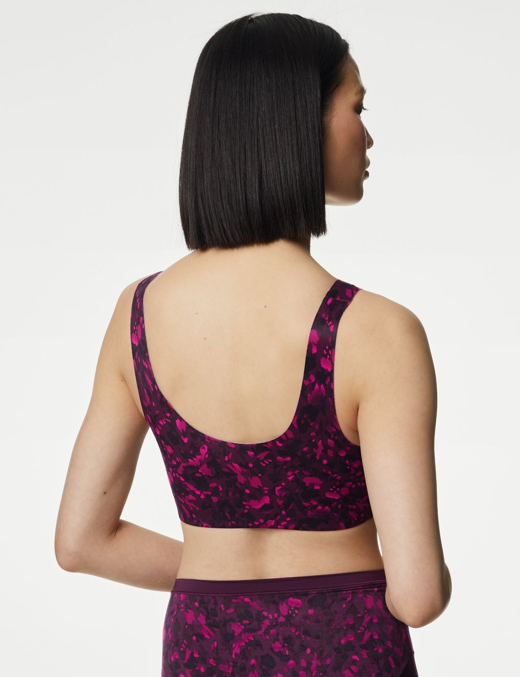 Flexifit™ Non-Wired Printed Crop Top 6 of 7