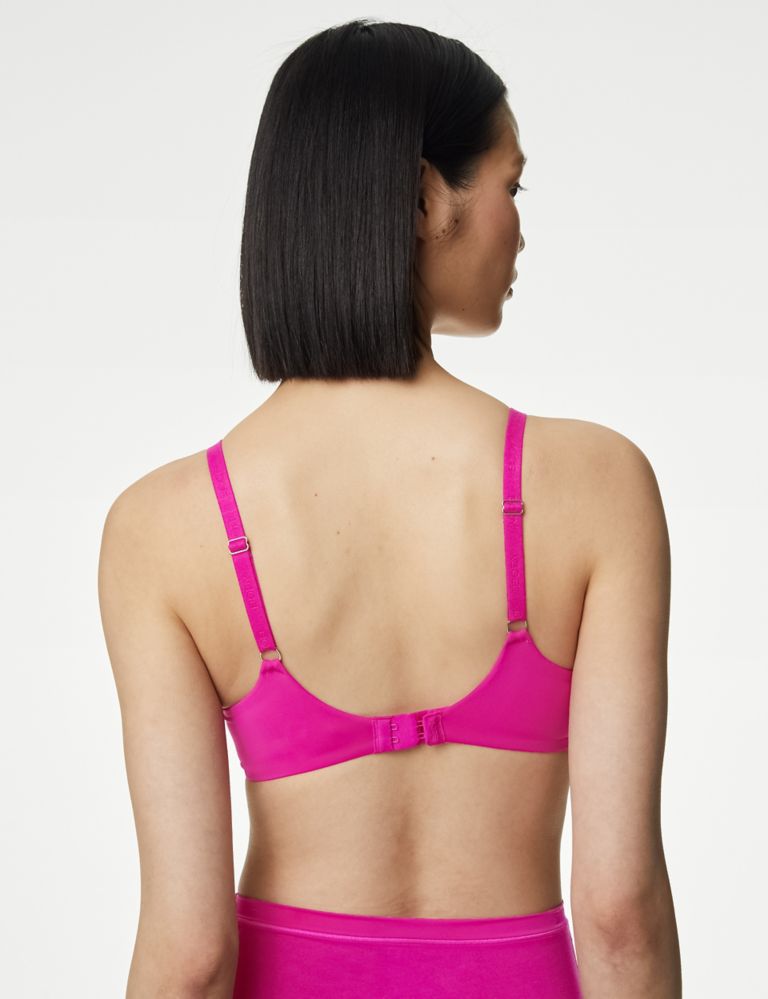 Flexifit™ Wired Full-Cup T-Shirt Bra A-E 4 of 7