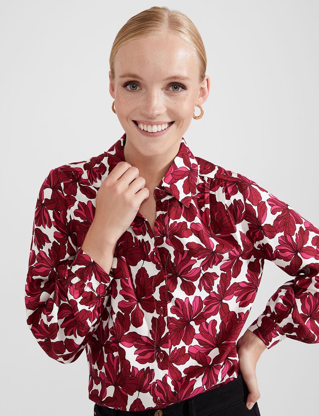Floral Collared Button Through Blouse 5 of 6