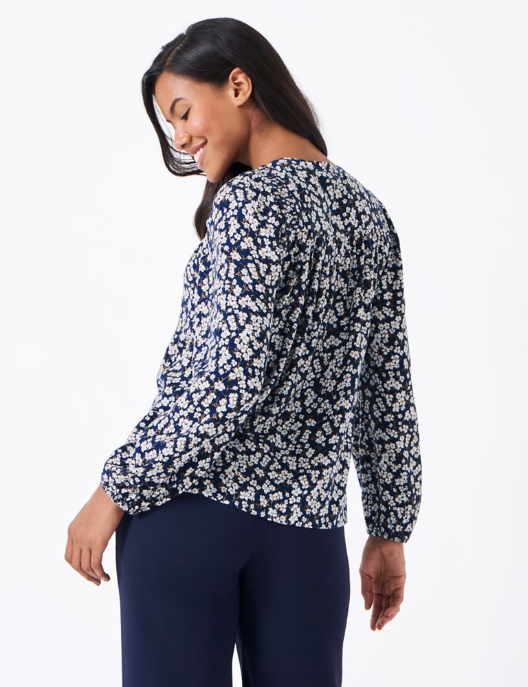 Floral Crew Neck Blouse 4 of 5