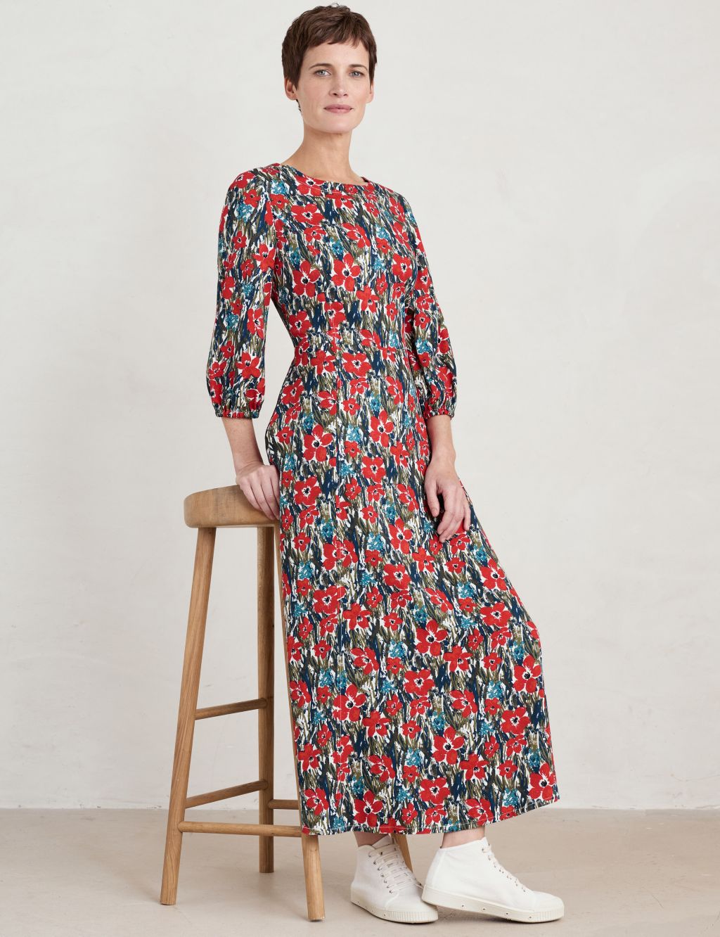 Floral Crew Neck Maxi Waisted Dress 3 of 5