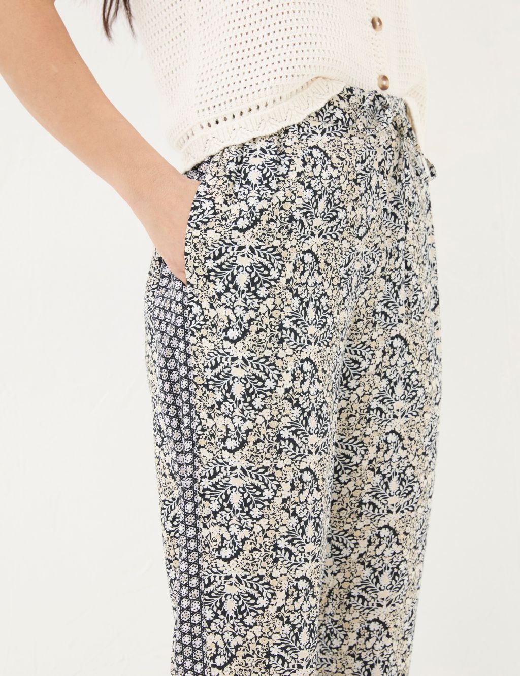 Floral Elasticated Waist Cuffed Trousers 5 of 5