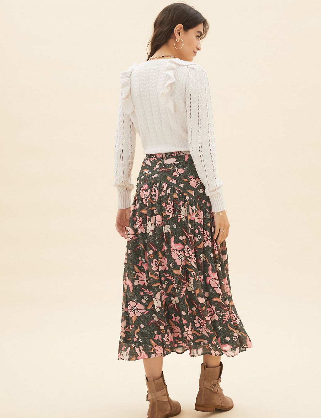 Floral Lace Detail Midaxi A-Line Skirt 4 of 5