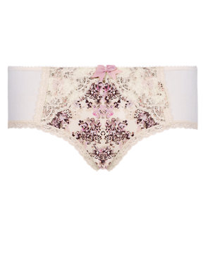 Floral Lace Low Rise Shorts Image 2 of 4