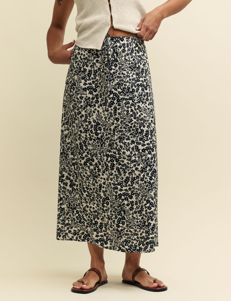 Floral Midaxi A-Line Skirt 2 of 8