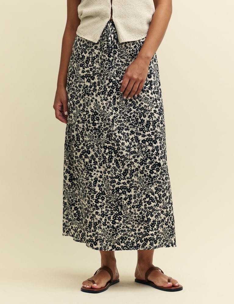 Floral Midaxi A-Line Skirt 3 of 8