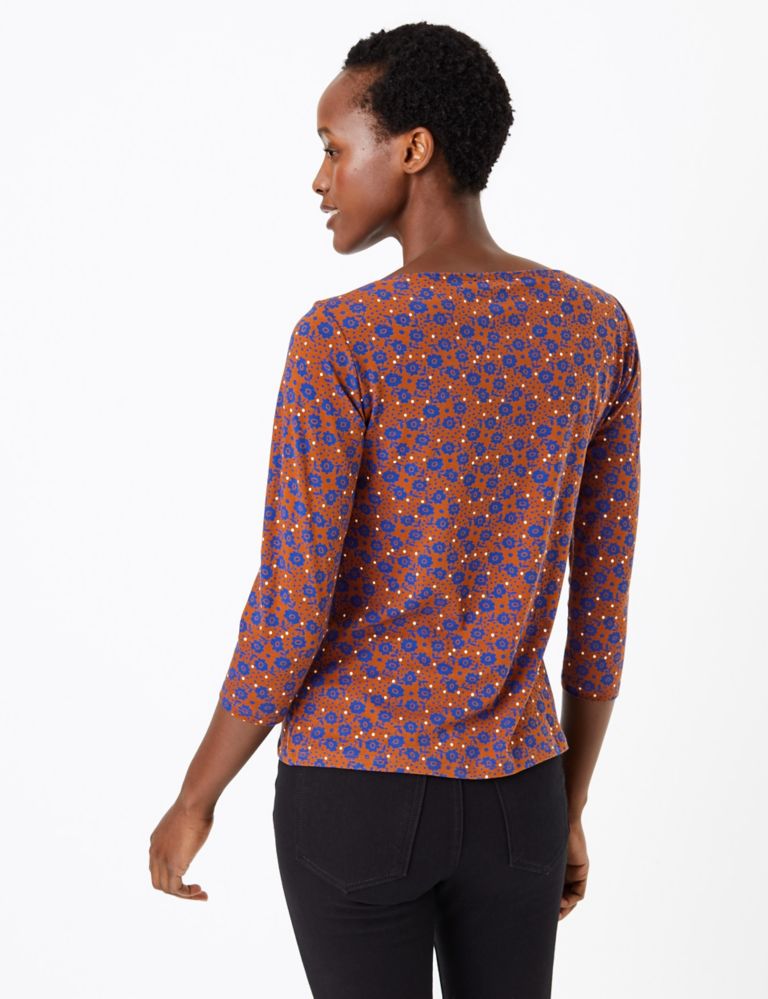 Floral Print 3/4 Sleeve Fitted T-Shirt 4 of 4