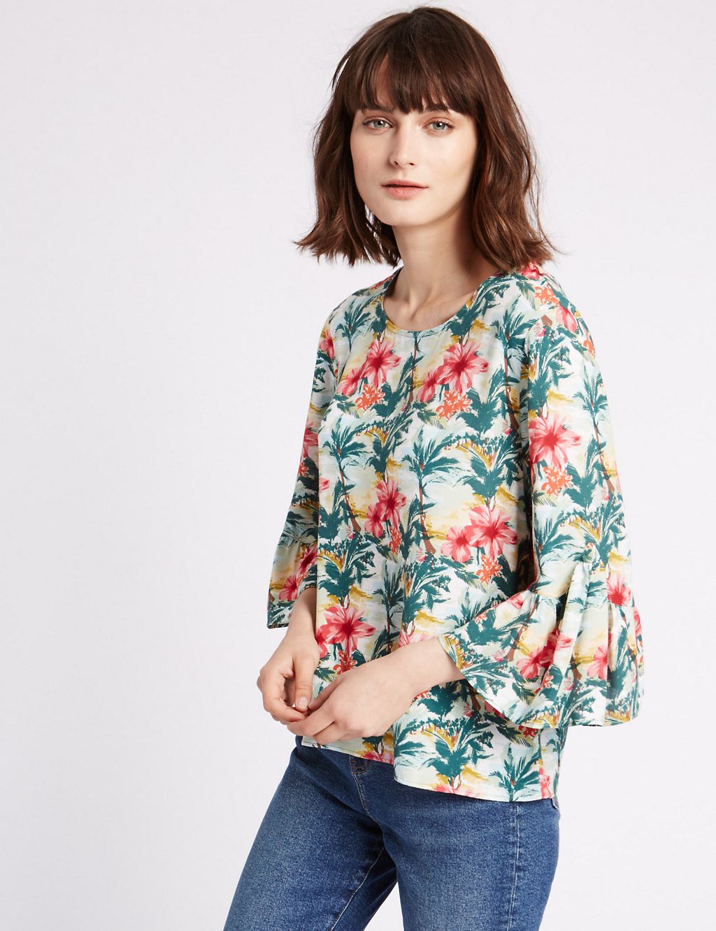 Floral Print 3/4 Sleeve Shell Top 3 of 5